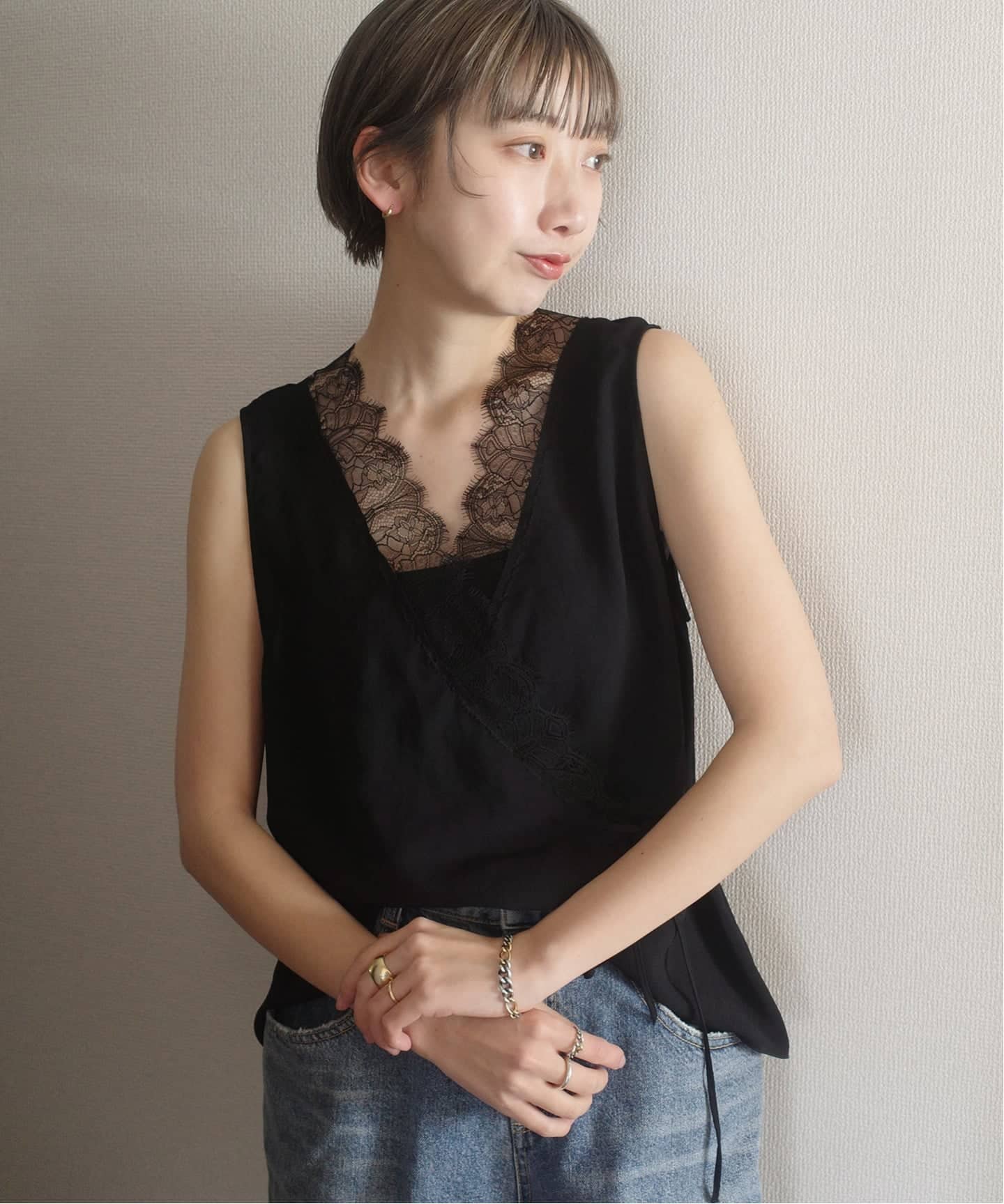 solstiss frenchlace 无袖马甲 4 5
