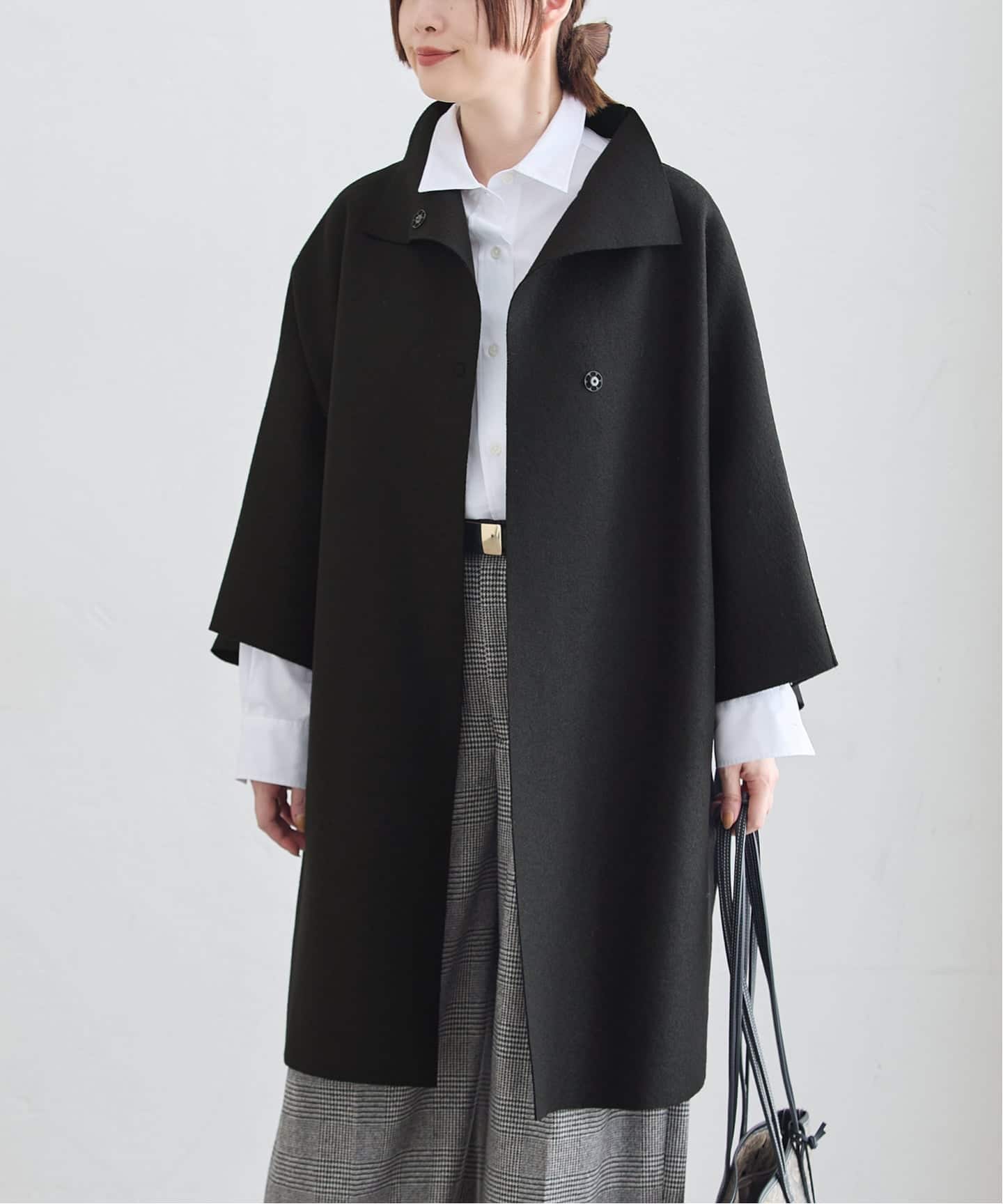 女士和服式披风压褶羊毛大衣 5