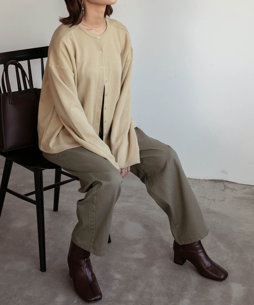 圆环按扣开衫 23