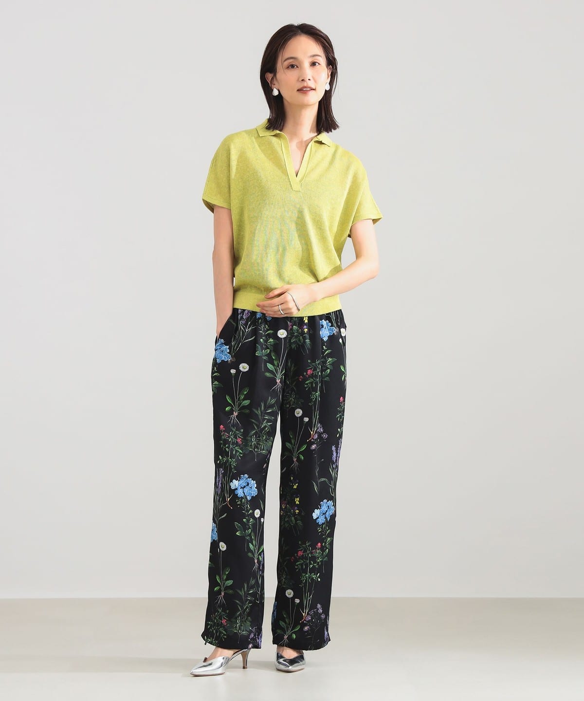 花卉印花裤子 10