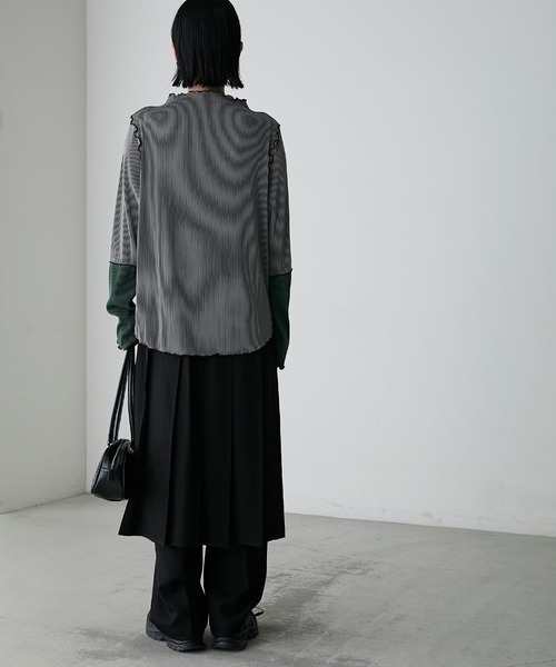 袖口撞色百褶波浪边拼接薄纱上衣 48