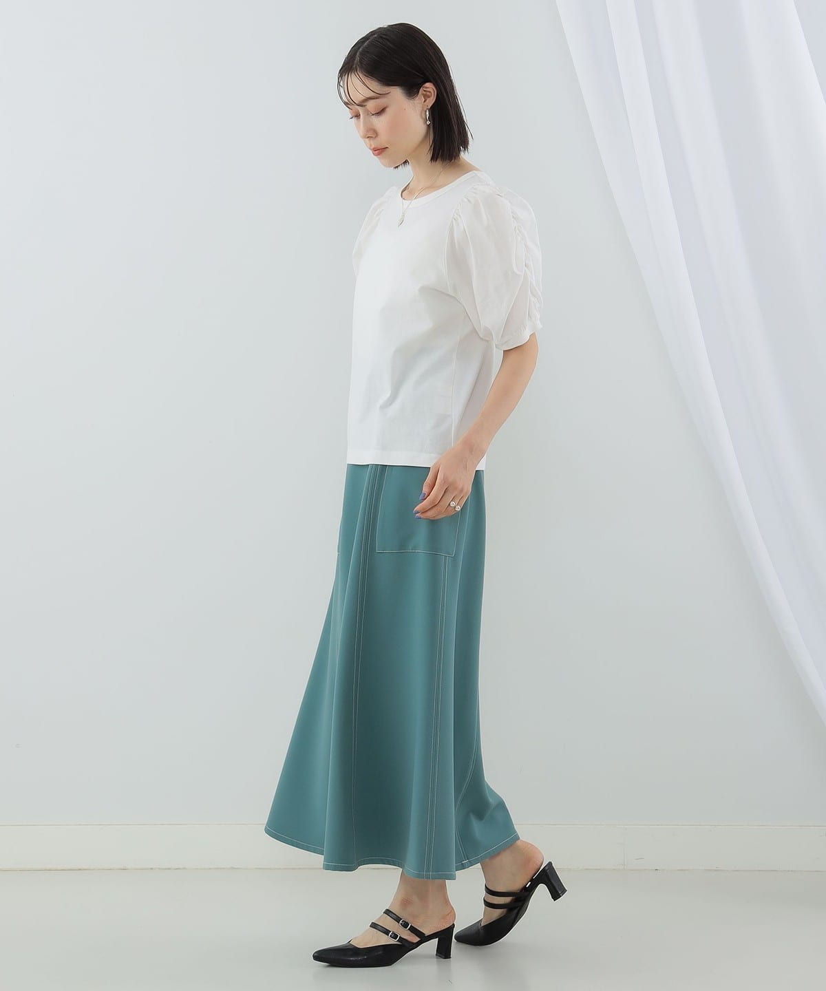 尖头绊带穆勒鞋 11