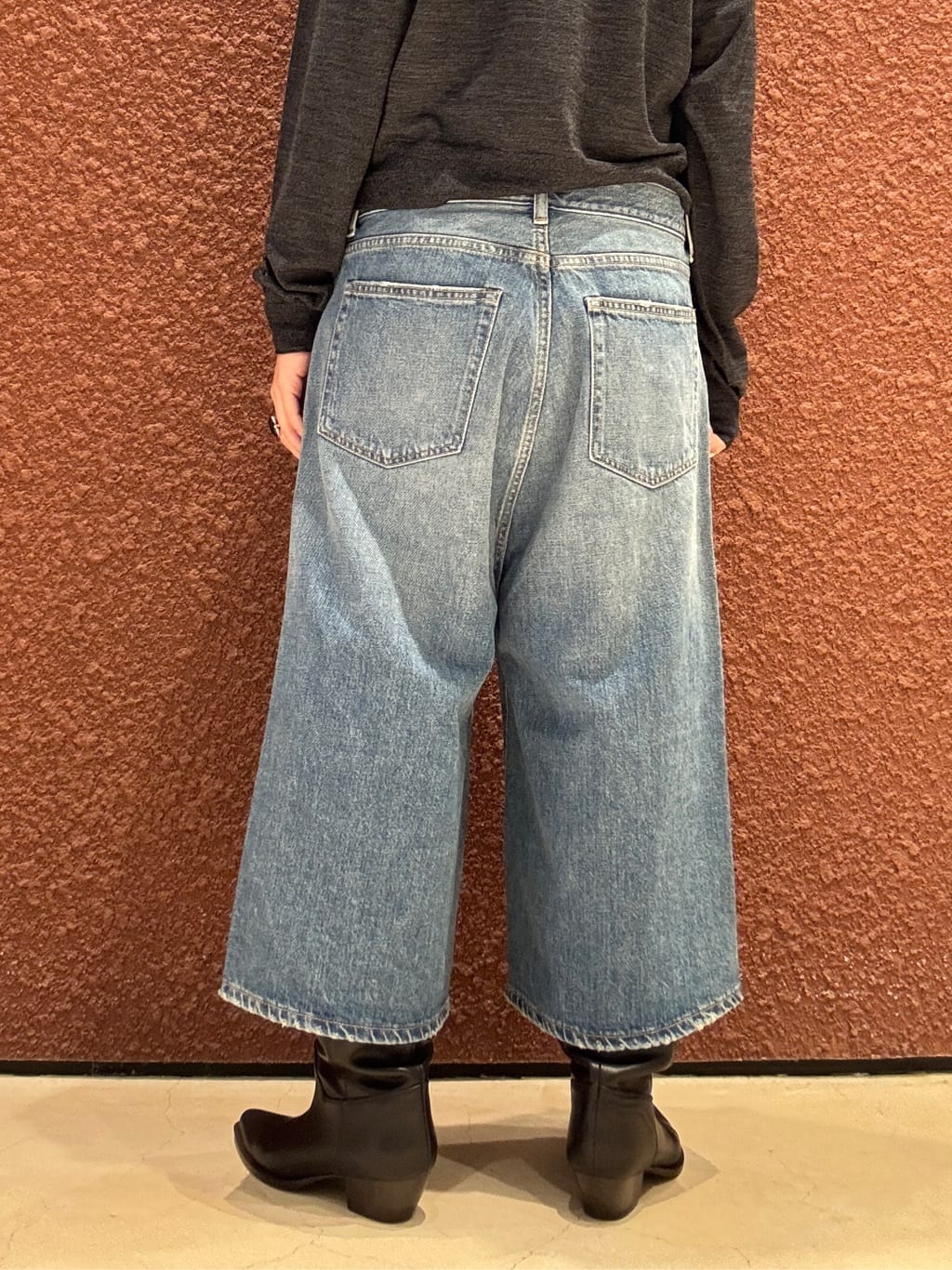 宽版牛仔七分钟 2