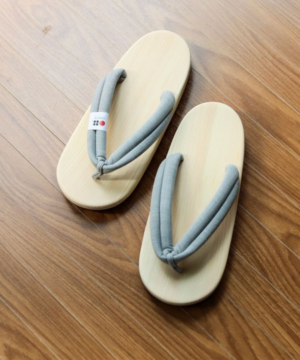 木屐凉鞋 3